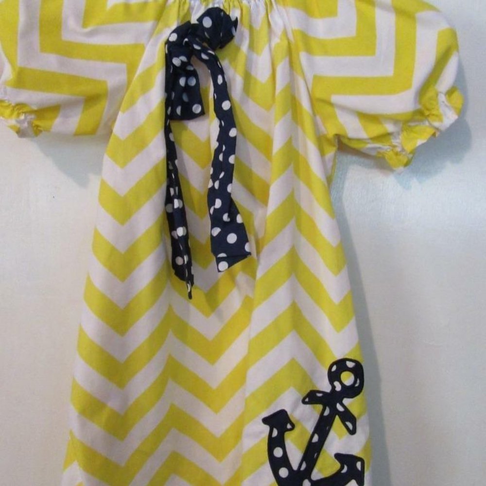 Girl's - Size 3 - Yellow/white dress with anchor